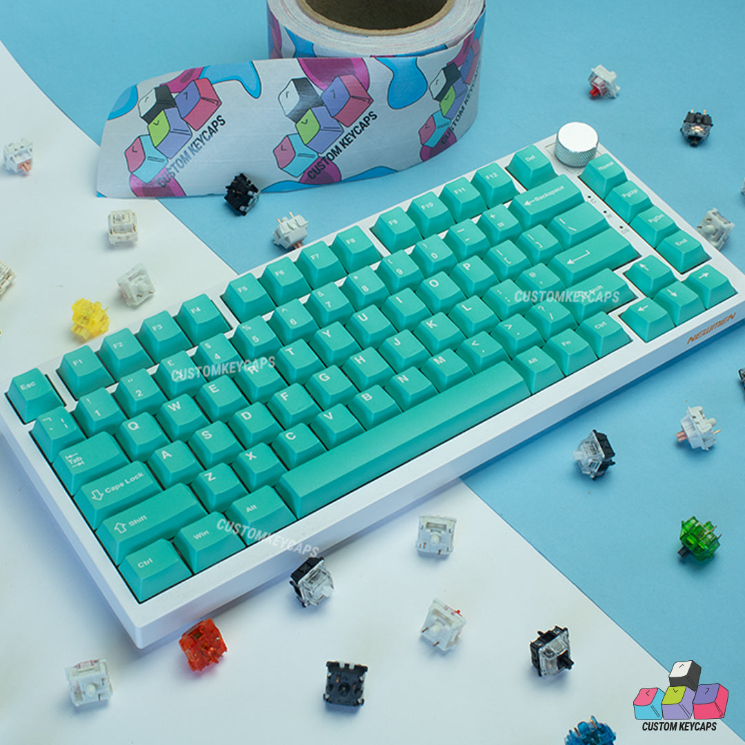 ISOUK // Cyan Keycaps